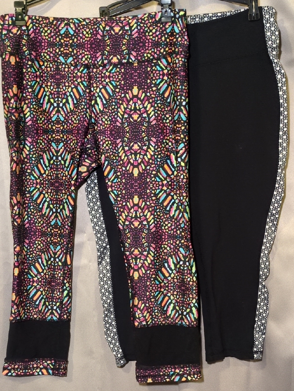 2 Pack Kyodan Multicolor Mosaic Active Leggings with Black Panels